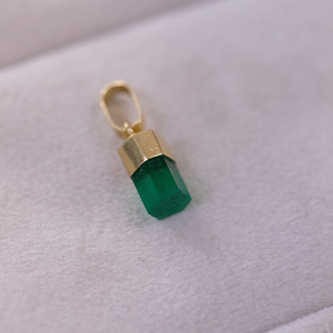 Dije diseño 33