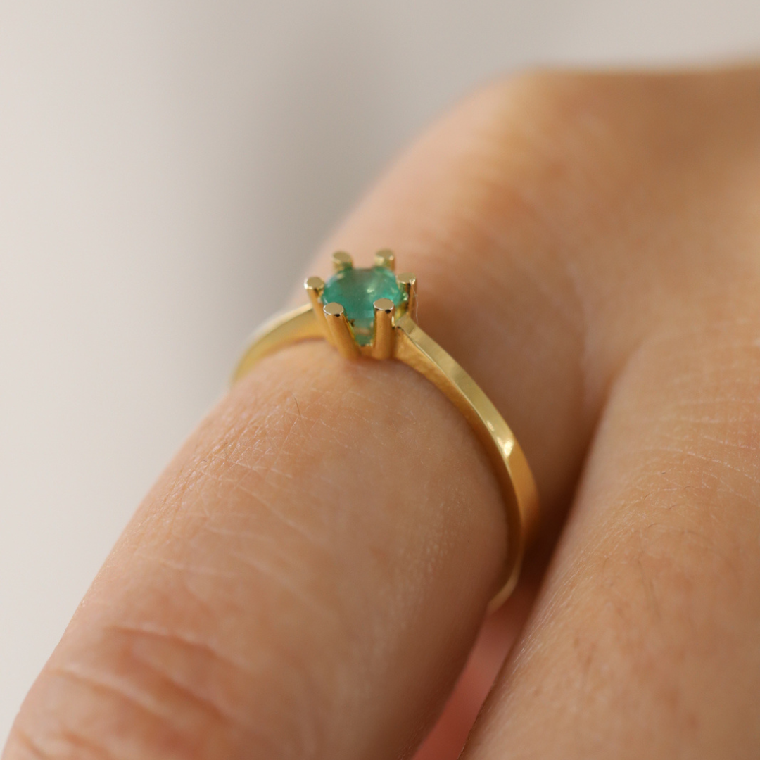 Anillo esmeralda