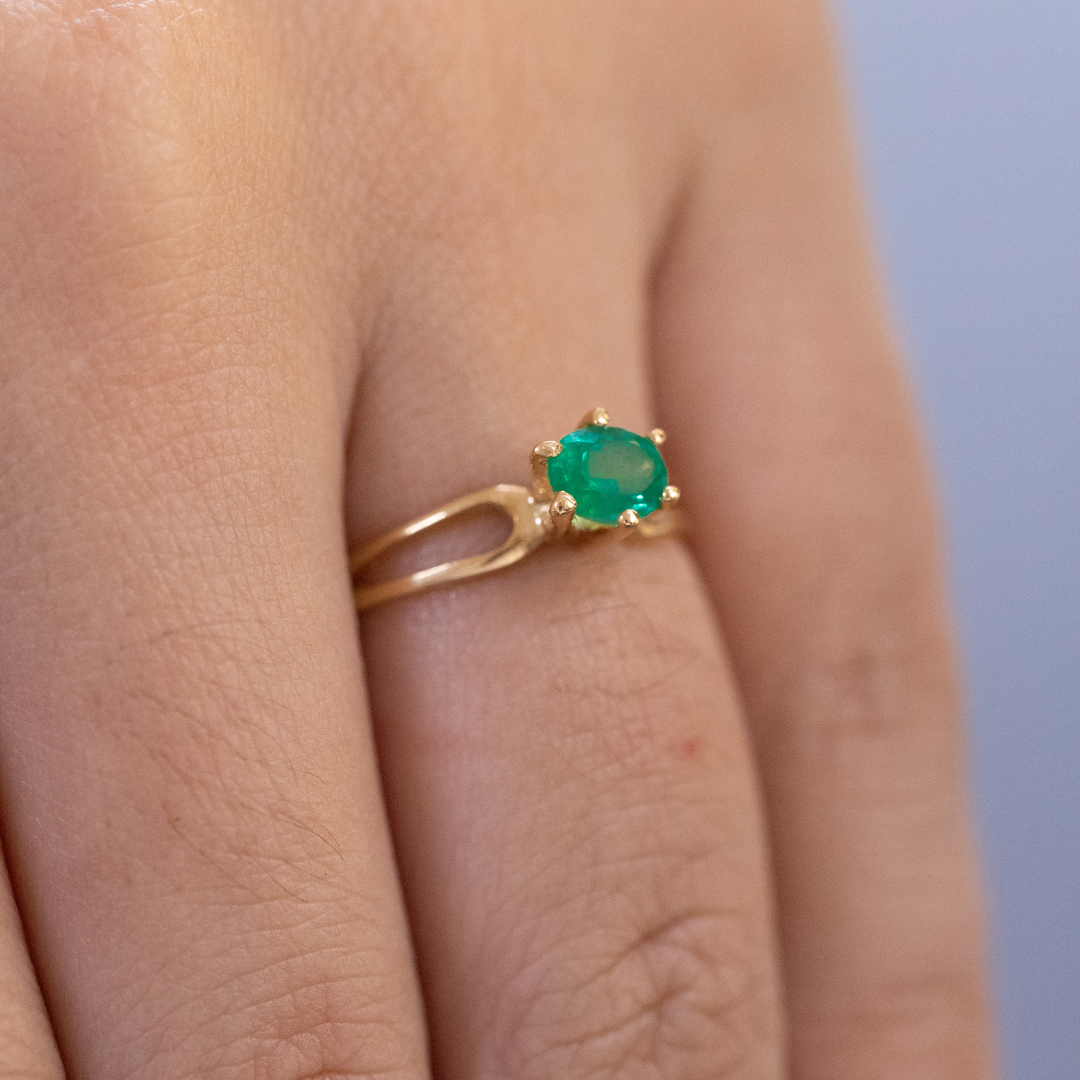 Anillo diseño 57