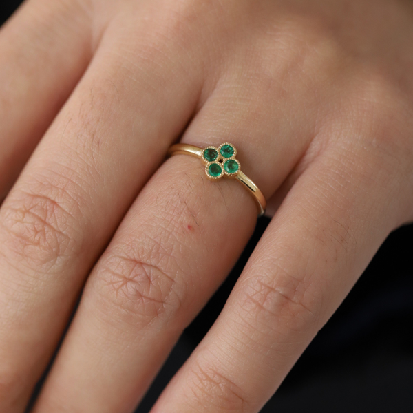 Anillo trebol